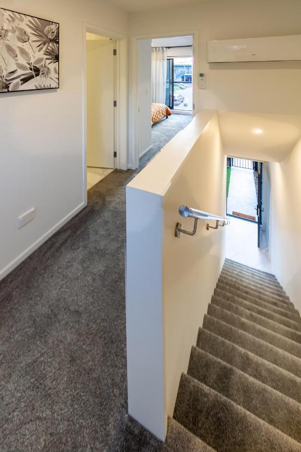 Modern 3 Bed Overlooking Hagley Park Christchurch Exterior foto